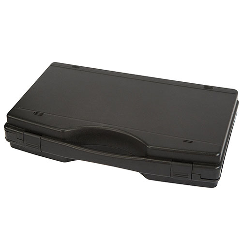 Tipton® Ultra Cleaning Kit erbjuder högkvalitativa rengöringstillbehör i ett portabelt kit med en hållbar 3-delad rostfri rengöringsstav för .22 Cal och större.