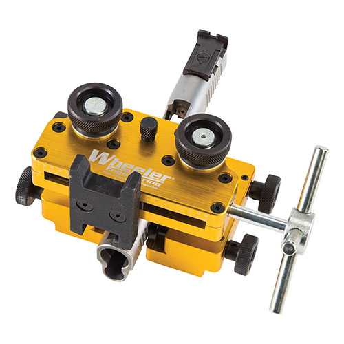 Wheeler® Armorer’s Handgun Sight Tool är perfekt för att justera, installera eller ta bort dovetail-sikten, tillverkad av högkvalitativa material för långvarig användning.