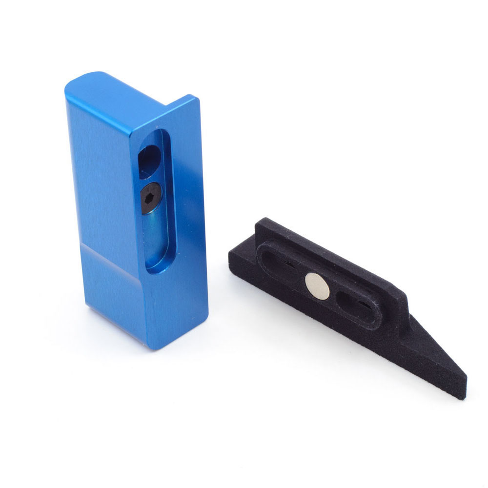 ARMANOV Primer Stop Switch för Dillon XL650 och SL-900 gör det enkelt att styra indexeringen med en klickbar position, tillverkad av hållbart 6082 aluminium och Delrin.