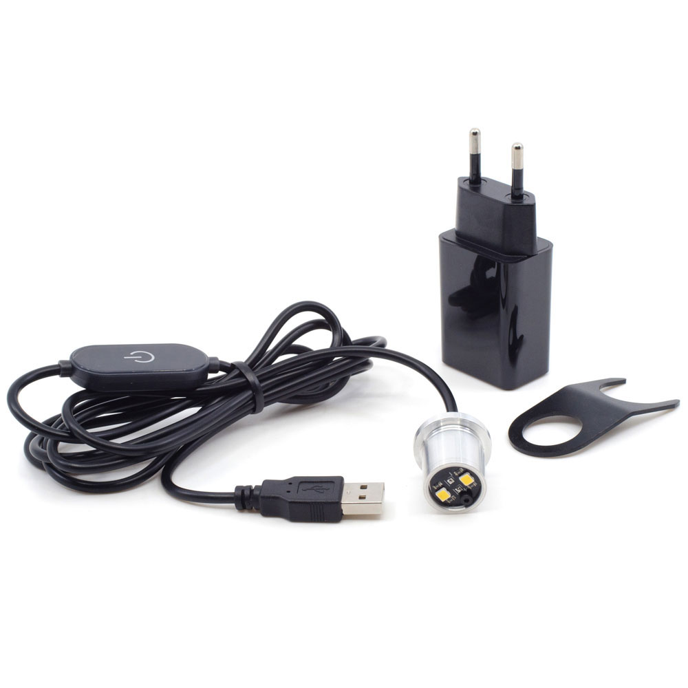 ARMANOV LED-belysningsmodul för Dillon XL650/750 ger enkel installation, stark belysning och en obehindrad arbetsyta för effektivare arbete.