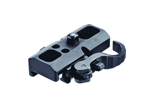ERATACs adapter för Harris Bipod lever möjliggör stabil montering på Picatinny rails med en extra lång bas för säker fästning på handskyddet.