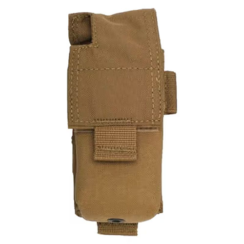 Kestrel Tactical Pouch är en hållbar och lätt transportlösning för Kestrel-mätinstrument, kompatibel med MOLLE/PALS för mångsidig fäste.