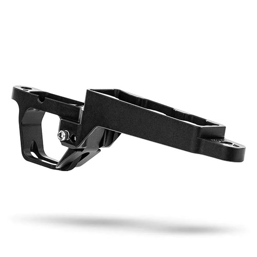 Uppgradera din Badger M5 med MDT Hunting Bottom Metal för pålitlig jakt. Inbyggd magasinrelease, justerbart lås och korrosionsbeständigt material.