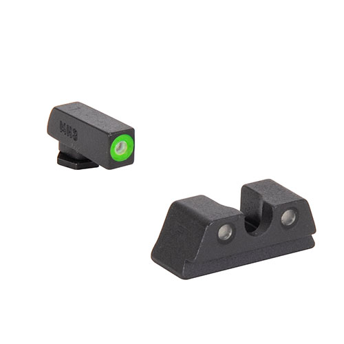 HYPER BRIGHT™ sikten erbjuder oöverträffad synlighet dygnet runt med tritium och starka färgringar för snabbare målfångst under alla ljusförhållanden.