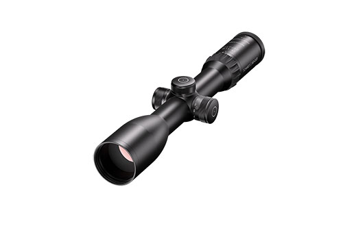 1,5-6x42 Zenith från SCHMIDT U. BENDER erbjuder en perfekt balans mellan förstoringsområde och ljusöverföring, idealisk för jakt i varierande ljusförhållanden.