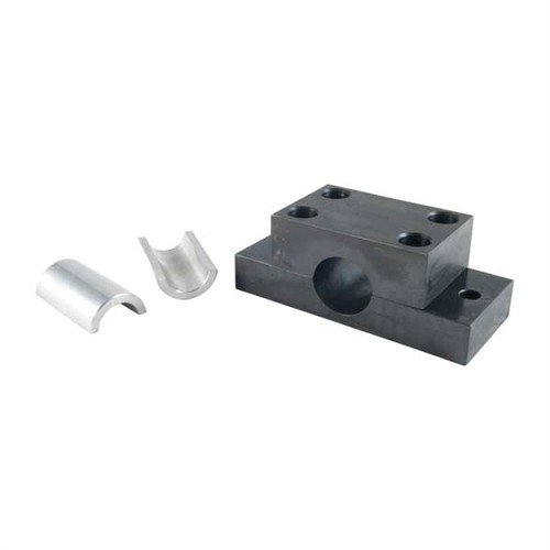 Brownells Barrel Vise erbjuder en kraftfull och hållbar lösning för att effektivt hålla och ta bort även de tightaste piporna med sina slitstarka stål- och aluminiumbussningar.