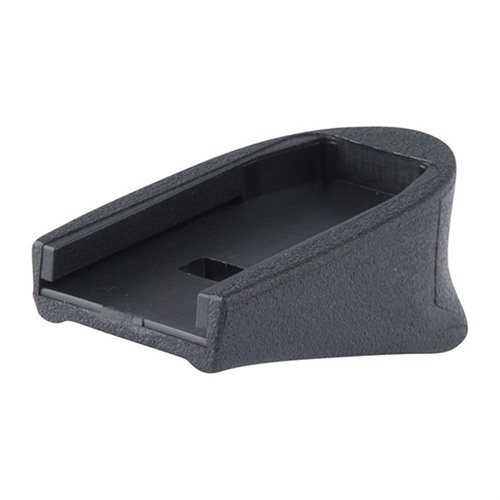 S&W M&P Grip Extension ger bättre recoil control och komfort genom att låta hela handen greppa vapnet, utan att öka magasinets kapacitet eller vikt.