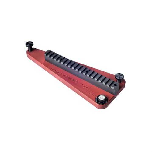 Dead Level säkerställer att ditt sikte är perfekt i nivå med jorden, vilket eliminerar fel. Lättanvänd och tillverkad av hållbar aluminium med anodiserad yta.