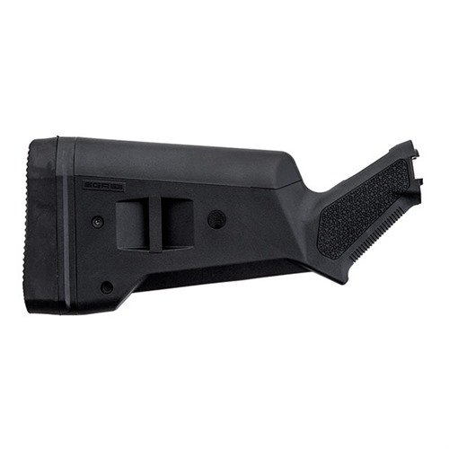SGA® ambidextrous buttstock för Mossberg® 500/590 erbjuder justerbar längd, ergonomiskt grepp och recoil-reducerande butt-pad för ökad komfort.