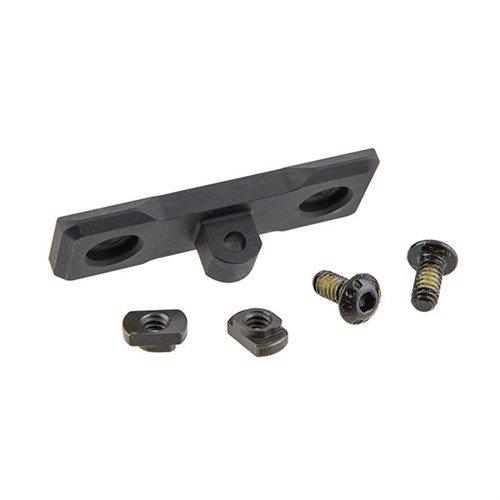 Magpul M-LOK Bipod Mount erbjuder en lågprofil, robust och elegant lösning för bipods, med överlägsen stabilitet och styrka, tillverkad av mil-spec anodiserad aluminium.