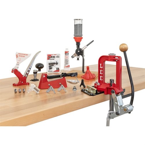 Lee Precision Breech Lock Challenger Kit erbjuder en komplett lösning för effektiv omladdning, inklusive Auto Prime, Perfect Powder Measure och värdefulla verktyg för hylsberedning.