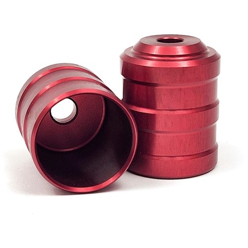 LOW DRAG SHOTGUN FOLLOWERS från NORDIC COMPONENTS säkerställer smidig matning utan bindning, passar de flesta shotgun magasinrör och har en röd finish.