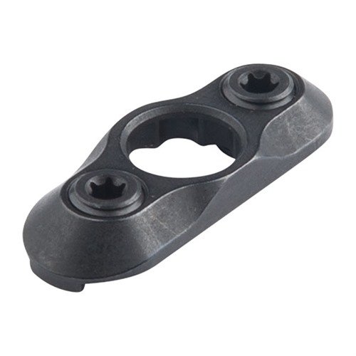 Den låga profilen och hållbara stålkontruktionen av KEYMOD QUICK DETACHABLE SLING MOUNT ger ökad rörlighet och minskar risken för fastnar.