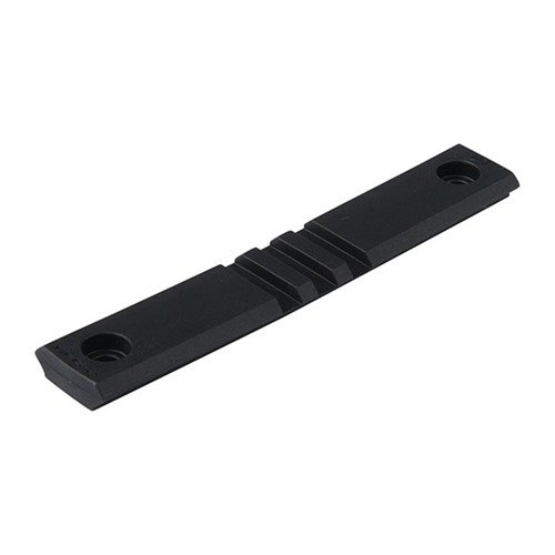 Magpul AFG-2 M-LOK Adapter Rail är en polymer M-LOK tillbehörsrail som möjliggör smidig montering av AFG-2 på M-LOK-kompatibla handguards.