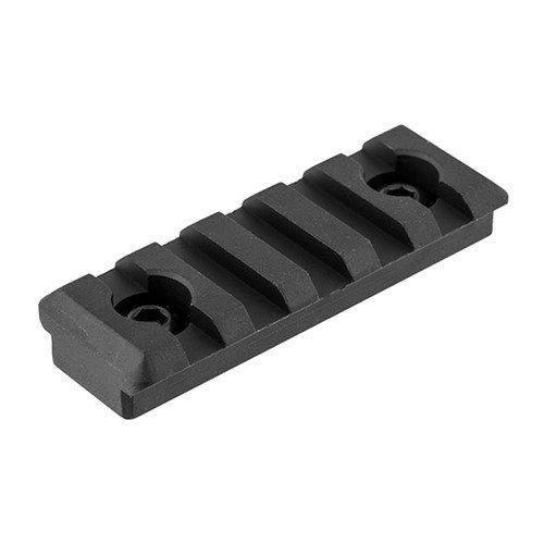 Midwest Industries M-LOK kompatibla 1913 Picatinny rail-sektioner i 5 slot, tillverkade av 6061 aluminium med hård anodisering, inklusive monteringsmaterial.