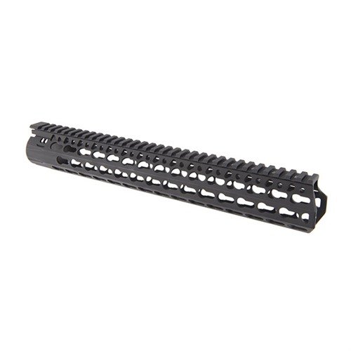 BCM KMR Alpha Handguard erbjuder bättre precision med sin friflytande design, lätt aluminiumkonstruktion och många KeyMod™-fästen för tillbehör.