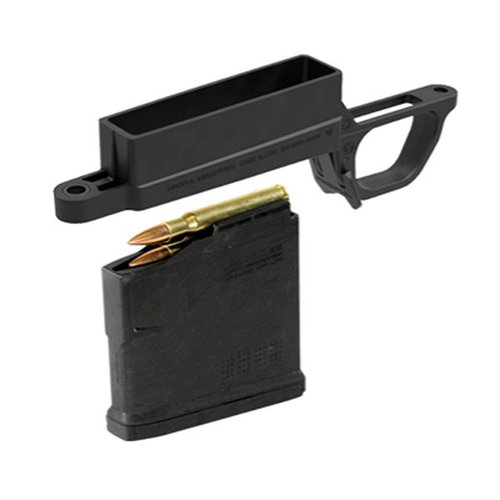 Magpul Bolt Action Magazine Well 700L Standard erbjuder en lättinstallerad lösning för AICS-magasiner, med hållbar konstruktion och stor avtryckarskydd.