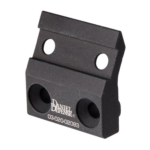 M-LOK SCOUT LIGHT MOUNT från Daniel Defense erbjuder en lätt och lågprofil monteringslösning för Surefire ScoutLight, tillverkad i USA av 6061-T6 aluminium.