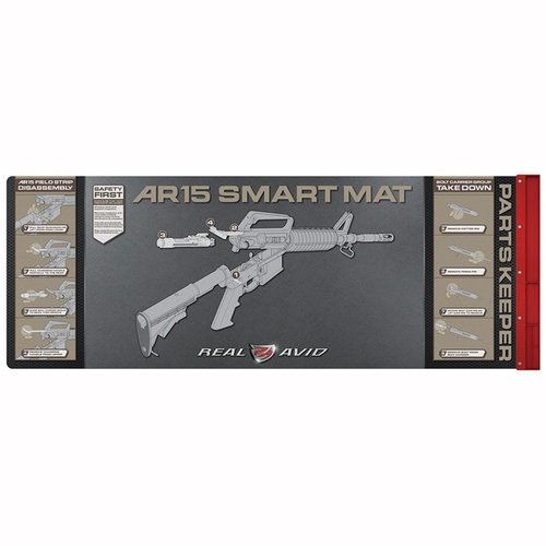 Håll ditt AR15 rent med Real Avid Smart Mat! 🛠️ Den oljebeständiga mattan har tydliga instruktioner och skyddar dina ytor.