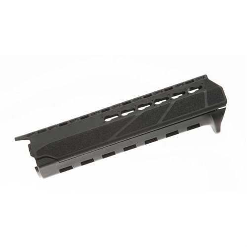 BCMGunfighter PKMR KeyMod handguard erbjuder en lätt, hållbar och ergonomisk plattform för montering av tillbehör, med säker grepp och värmeskydd.