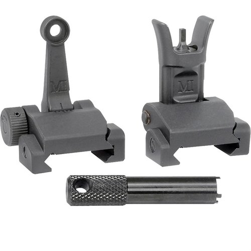 Midwest Industries AR-15 Combat Rifle Folding Sight Set erbjuder hållbara, lätta sikten med mil-spec standarder och justeringar för precision i alla situationer.