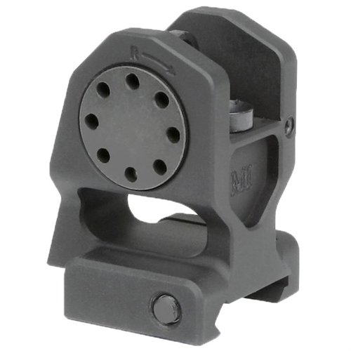 Midwest Industries AR-15 Combat Back-Up Rear Sight erbjuder en högkvalitativ och lättare design, med samma höjd och A2-apertur som mil-standard.