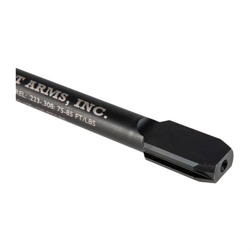 ACTION WRENCH från ZERMATT ARMS är en högkvalitativ verktyg för att enkelt byta pipor på populära bolt-action gevär som Remington 700 och Savage.