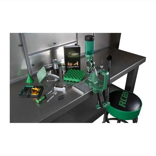 REBEL MASTER RELOADING KIT från RCBS är den perfekta utrustningen för både nybörjare och erfarna handladdare, inklusive press, våg och verktyg för precisionsladdning.