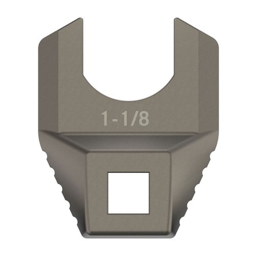 MASTER-FIT FREE-FLOAT BARREL NUT WRENCH är en specialiserad armorer’s crowfoot-wrench i titanbelagt rostfritt stål, perfekt för exakt vridmoment utan skador.