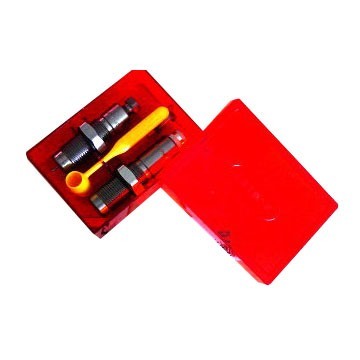 Den begränsade 2-die setet för 6.5 Carcano inkluderar Full Length Sizing Die, Bullet Seating Die, Universal Shell Holder och instruktioner, allt i hållbart stål.