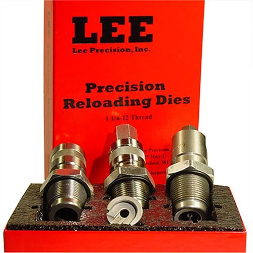 Lee Large Series 3-die Set för 577 Snider inkluderar Full Length Sizing Die, Bullet Seating Die, Factory Crimp Die, shell holder och instruktioner.