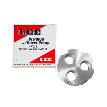 Lee Aluminium 3-Hole Turret möjliggör snabb och enkel byte av kaliber för 3-Hole Turret Press och Pro 1000, men fungerar ej med 4-Hole Press.