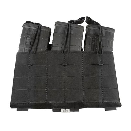 Grey Ghost Gears Compact Triple Magazine Panel håller 90 extra skott nära till hands, tyst bungee-system för snabb åtkomst och passar MOLLE/PALS webbing.