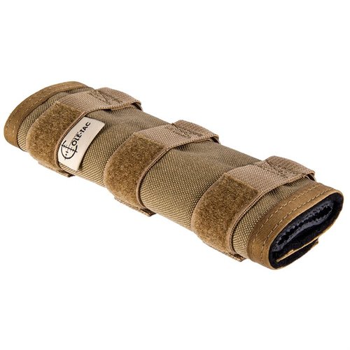 HTP Suppressor Cover klarar upp till 3000°F, med justerbara BOA-remmar, hållbara metallspännen och är både vatten- och brandsäker för tuffa förhållanden.