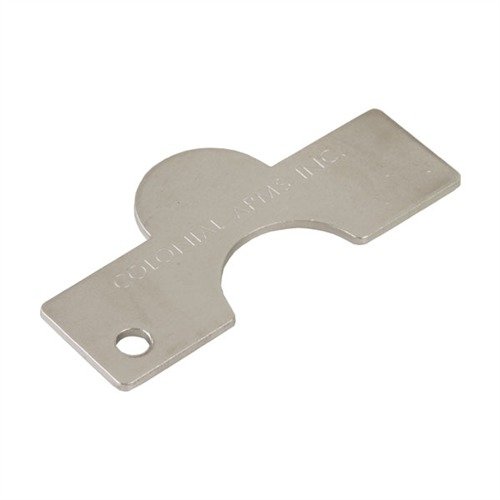 CHOKE TUBE WRENCH från COLONIAL ARMS ger dig det grepp som behövs för att enkelt och skonsamt skruva av och installera choke tubes. Kompakt och lätt att bära!