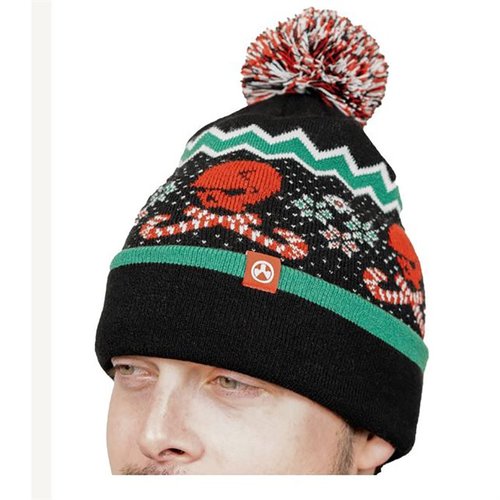 UGLY CHRISTMAS BEANIE 2022 är en lätt och snabbtorkande mössa med Magpul-mönster, perfekt för kalla vinterdagar och passar de flesta.
