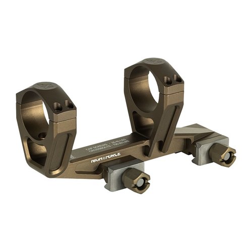Nightforce UltraMount erbjuder en pålitlig och återkommande monteringslösning i en lätt och stark kombination av aluminium, stål och titan, perfekt för både bolt och gasvapen.