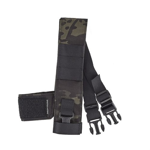 FAT STRAP är en enkel rem för Micro Fight Chest Rig, designad utan onödiga funktioner, med fästen för Push-To-Talks och kablar, samt Velcro för namnlappar.