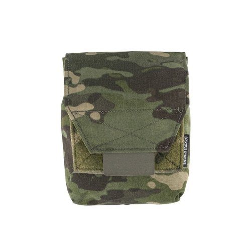JSTA Pouch är en kompakt och mångsidig lösning med två staplade fack för magasin och GP-påse, lätt att fästa på MOLLE och bälten.