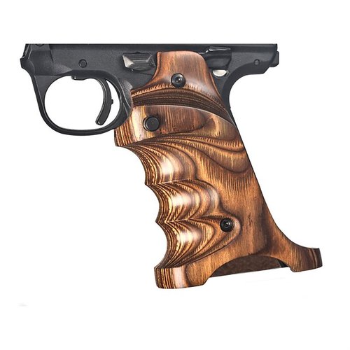 LAMINATE GRIPS för Ruger Mark IV 22/45 erbjuder tum- och hälstöd samt fingergropar, vilket ger en avslappnad och stabil hållning. CNC-bearbetade i laminerat trä.