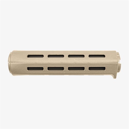B5 SYSTEMS AR-15 HANDGUARDS M-LOK erbjuder hållbar konstruktion, ergonomisk design, inbyggd handstop och sex sidor av M-LOK® fästen för optimal användning.