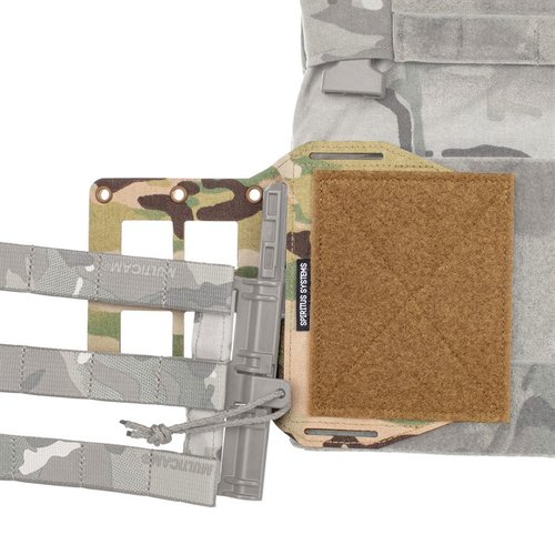 MOLLE Expander Wing är en mångsidig plattform för att fästa knivar och fickor under LV/119 plattbärarens cummerbund, med robust MOLLE-grid och Tubes™-integration.