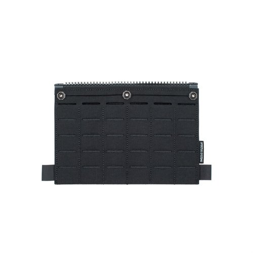 Back Panel MOLLE Flap är en sexkolumnspanel för LV/119 Assault Panel Core, som möjliggör montering av olika fickor ovanför huvudfacket.