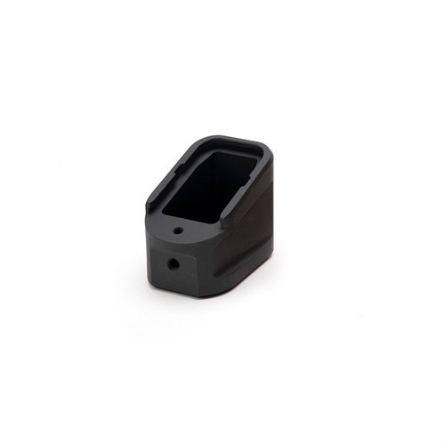 Strike Industries Aluminium Extended Magazine Plate för GLOCK™ G17/G22 ger extra kapacitet, låg dragdesign och en säker aluminiumlåsning för smidigare omladdning.