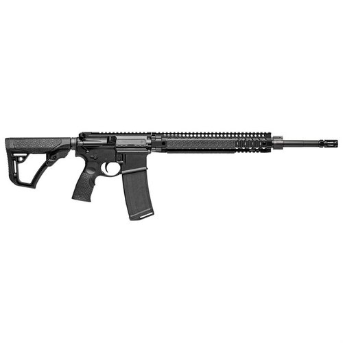 MK12 5.56X45 NATO erbjuder överlägsen precision med sin 18" Cold Hammer Forged pipa, ambi GRIP-N-RIP, och Geissele SSA avtryckare för optimal träffsäkerhet.