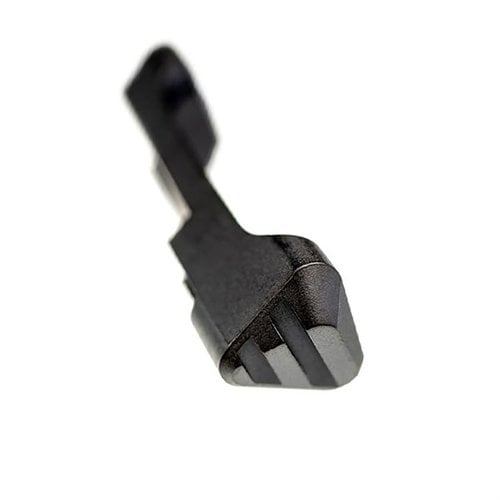 Tyrant CNC Extended Magazine Release för Sig Sauer P320 erbjuder hållbar konstruktion, ambidextrös funktionalitet och förbättrad ergonomi för snabbare magasinutmatning.