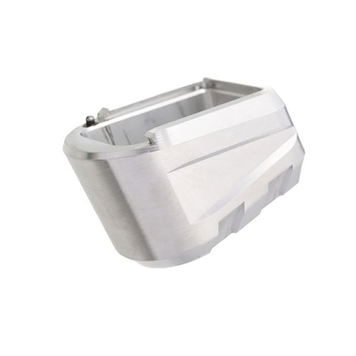 Tyrant CNC:s +3 Magazine Extension för Sig Sauer P365 X-Macro ökar kapaciteten med 3 skott, är lätt att installera utan verktyg och har 'NoBak' retentionsteknologi.