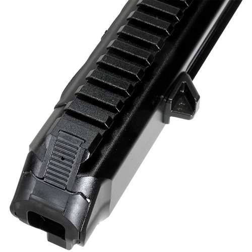 BRN-180 Gen 3 erbjuder en non-reciprocating vänster-sidig charging handle, förbättrad ergonomi, lättjusterbar gasreglering och ökad tillförlitlighet.