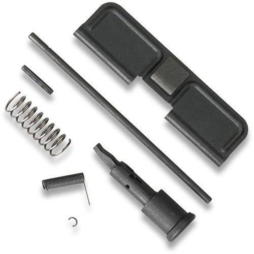 AR-15 UPPER COMPLETION KIT innehåller allt som behövs för att montera en AR-15 övre mottagare, inklusive forward assist och ejection port komponenter.