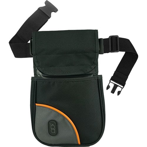 BOB ALLEN CLUB SERIES DIVIDED SHELL POUCH MED BELT är tillverkad av slitstark Ripstop Nylon, har två fack för hagelpatroner och en justerbar 2
